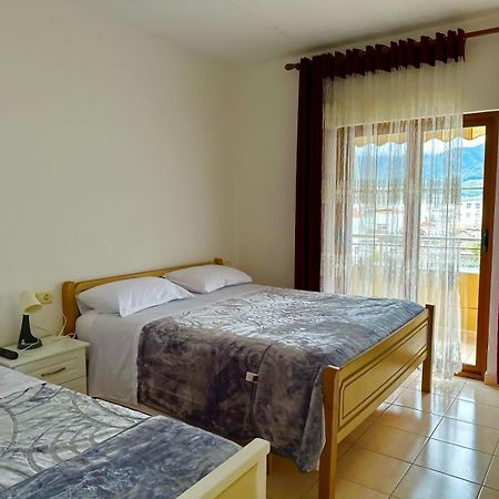 Maria Guest House Përmet Esterno foto